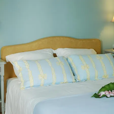 Clos Mirabel Manor - B&B Jurançon Extérieur photo